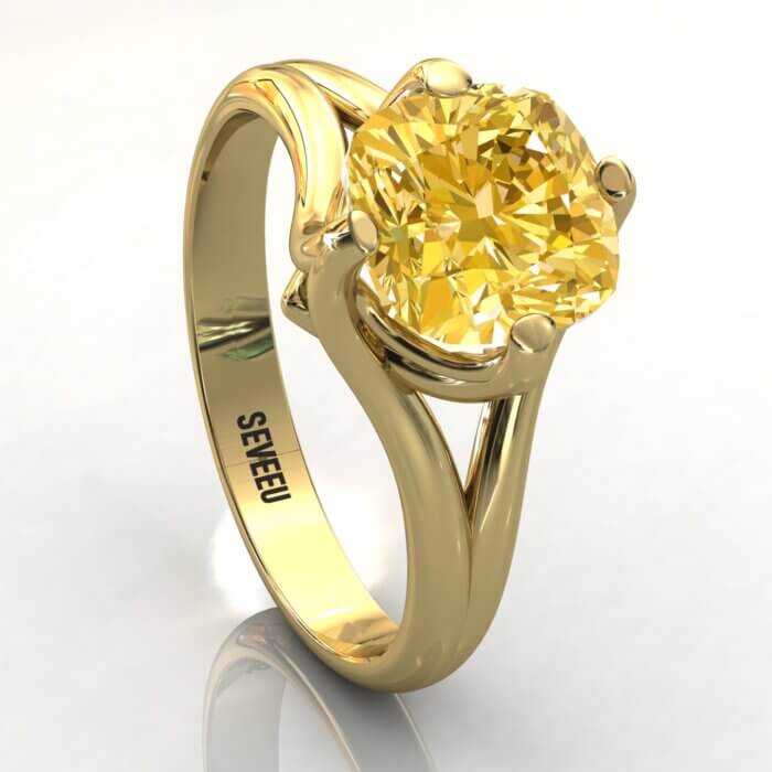 Złoty pierścionek z żółtym diamentem Cushion (2)